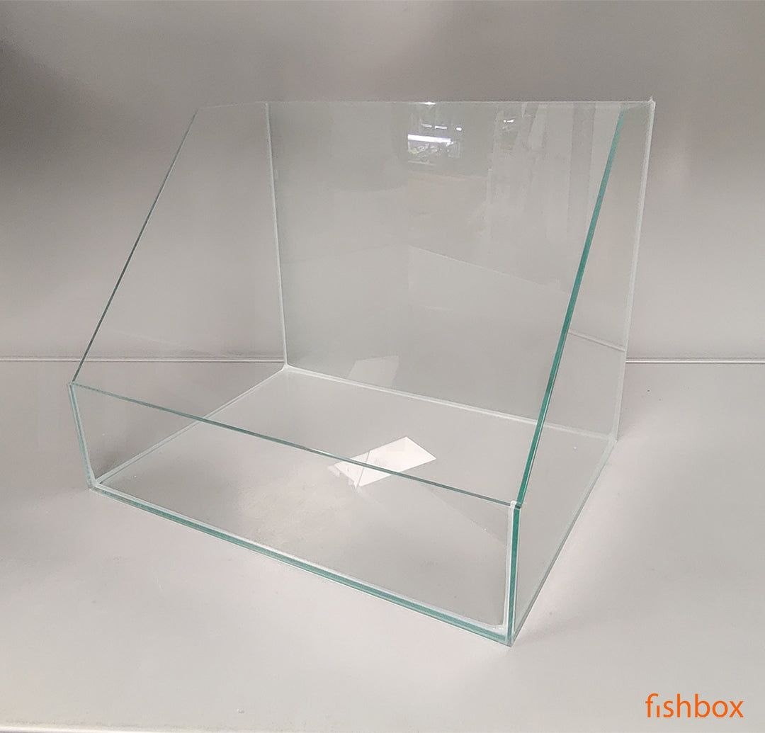 Paludarij - matirano zadnje steklo - fishbox